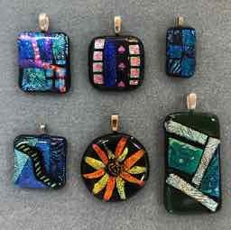 Fusing mosaic dichroic pendant example
